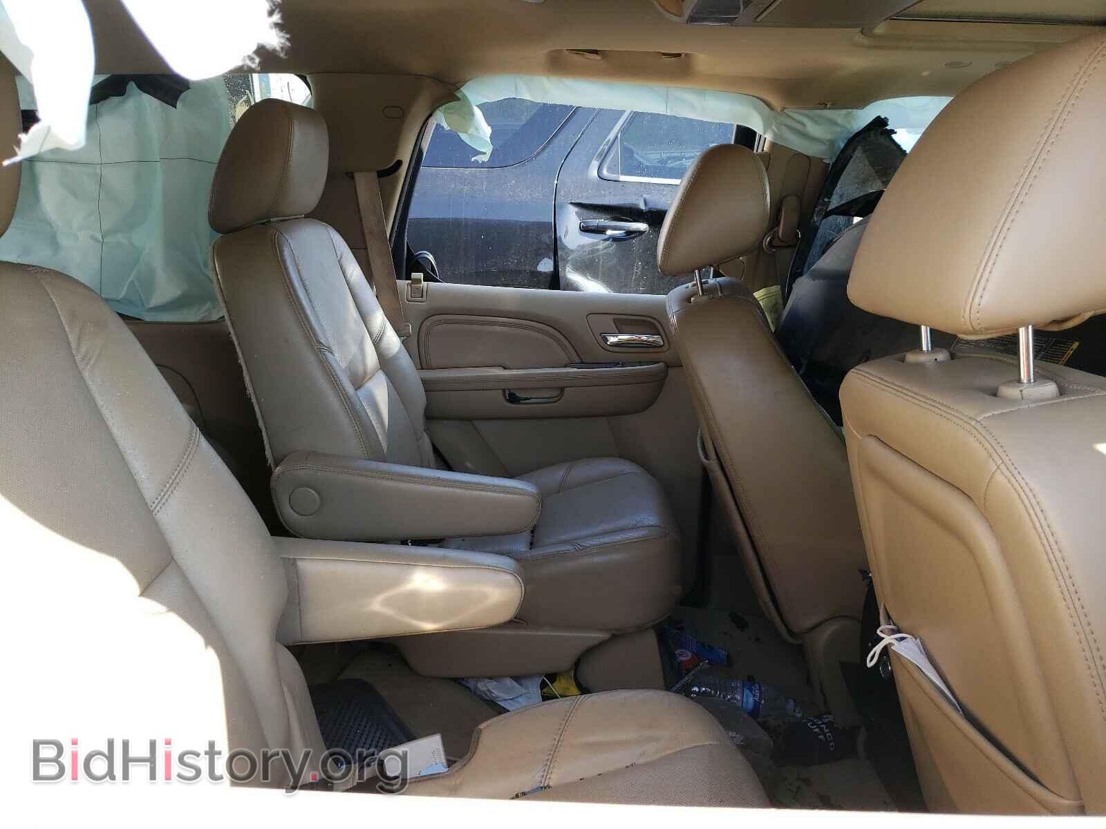 2011 CADILLAC ESCALADE - VIN: 1GYS4BEF0BR230524 - Фото 6