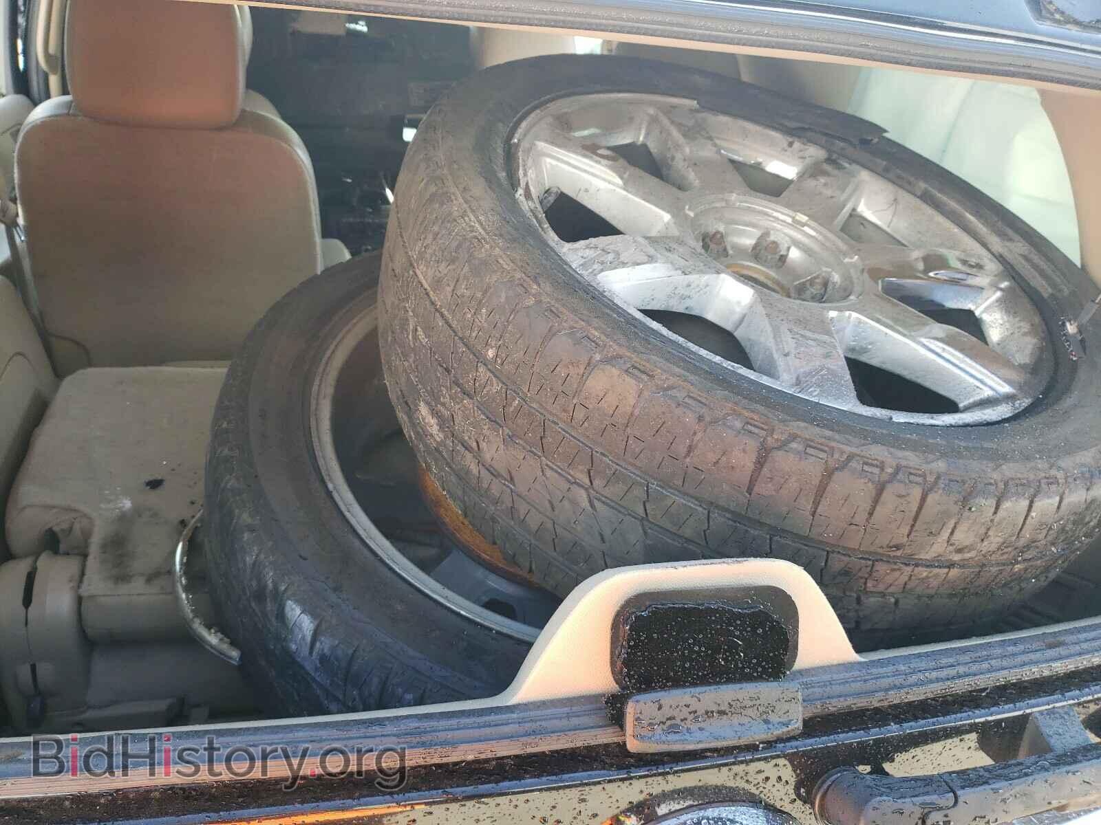 2011 CADILLAC ESCALADE - VIN: 1GYS4BEF0BR230524 - Фото 9