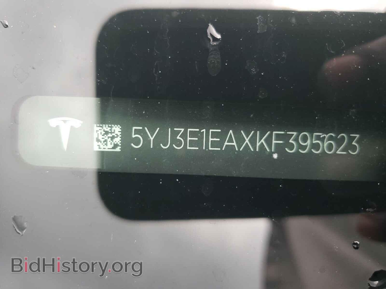 2019 TESLA MODEL 3 - VIN: 5YJ3E1EAXKF395623 - Фото 10