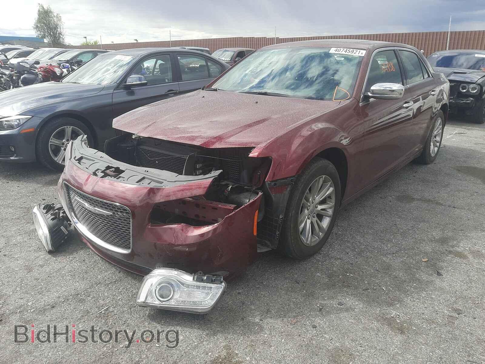 2016 CHRYSLER 300 - VIN: 2C3CCAEG3GH219755 - Фото 2