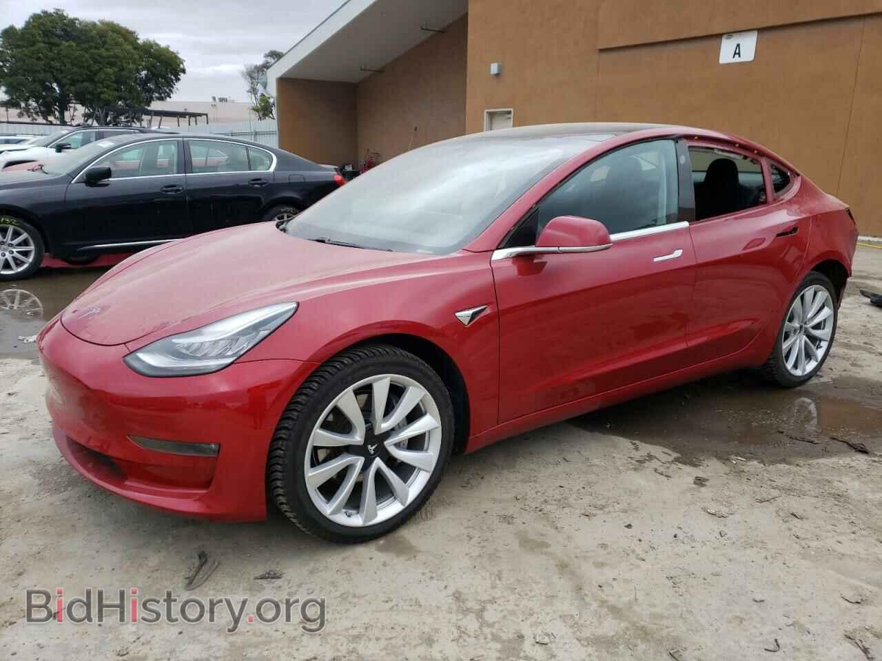 Фотография 5YJ3E1EA9JF049450 - TESLA MODEL 3 2018
