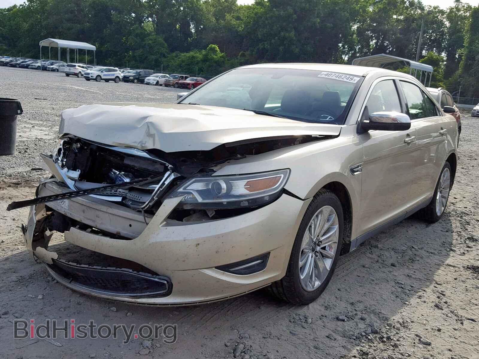 2011 FORD TAURUS - VIN: 1FAHP2FW8BG158432 - Фото 2