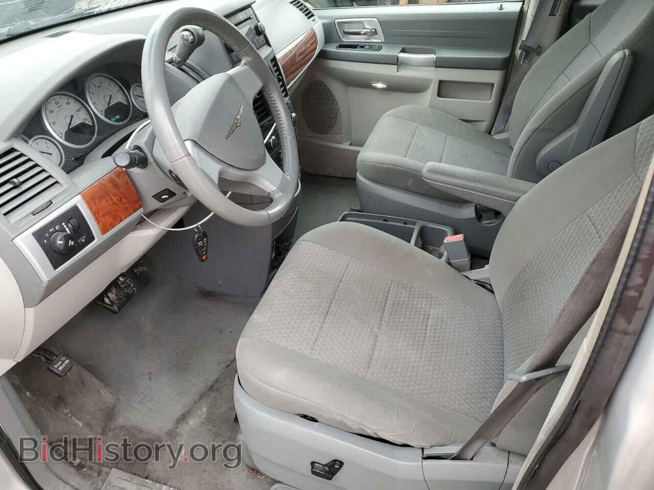 2008 CHRYSLER MINIVAN - VIN: 2A8HR54P08R671935 - Фото 7