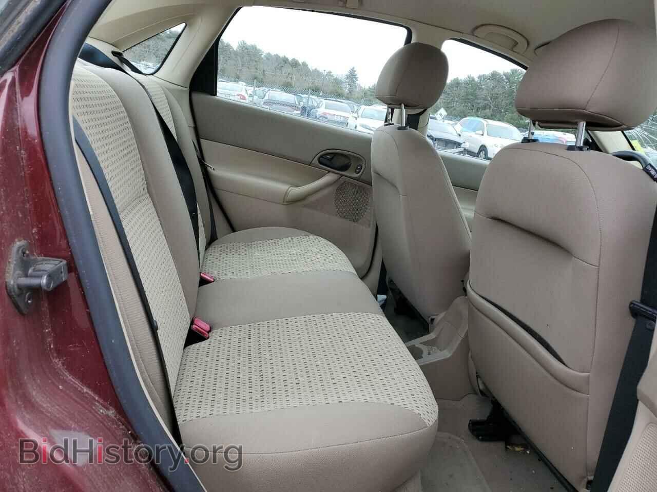 2007 FORD FOCUS - VIN: 1FAHP34N17W307101 - Фото 10