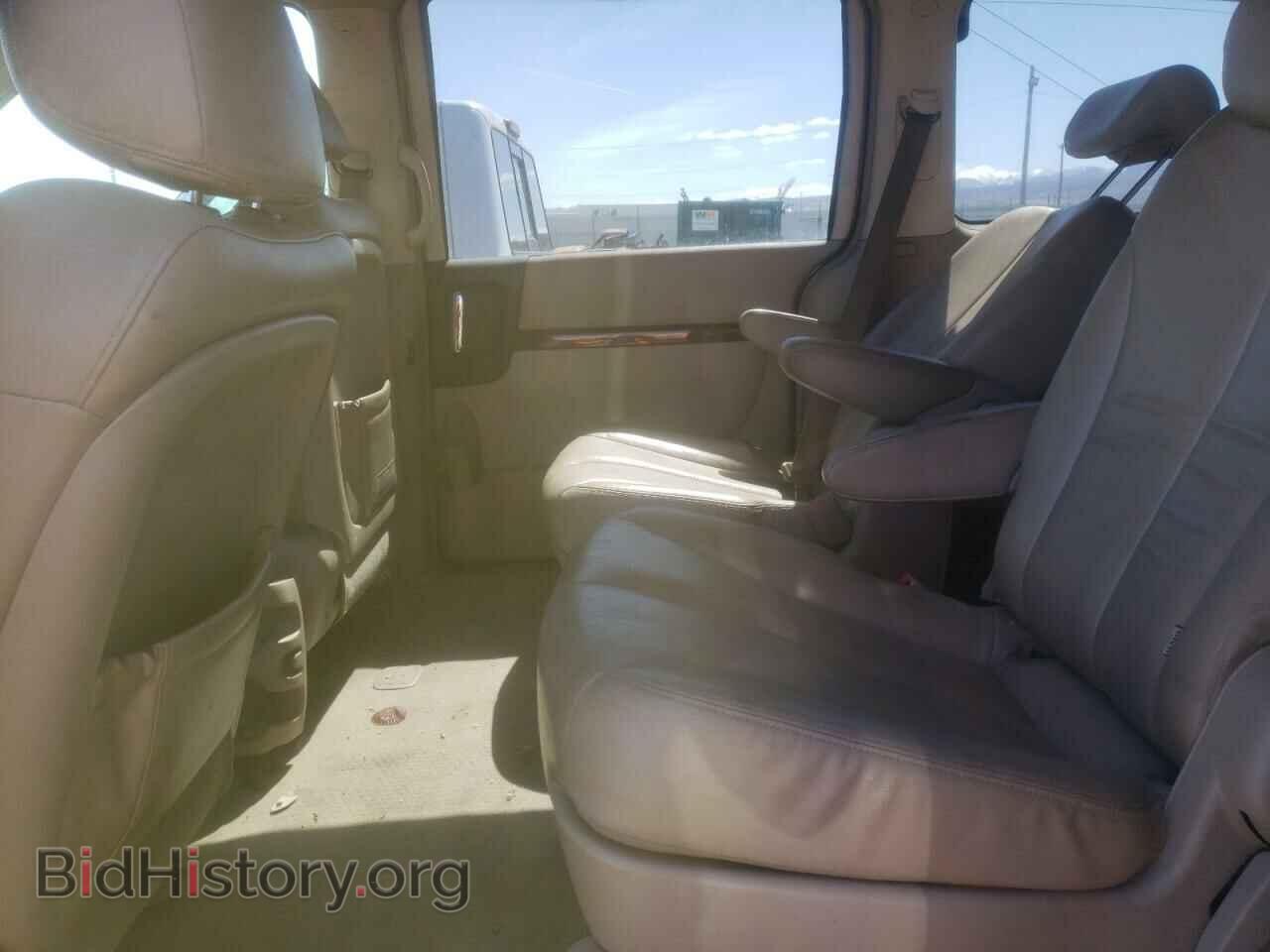 2007 HYUNDAI ENTOURAGE - VIN: KNDMC233976038943 - Фото 6