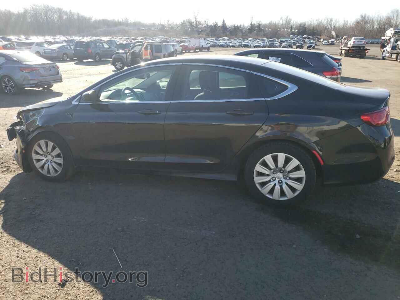 2016 CHRYSLER 200 - VIN: 1C3CCCFB5GN156390 - Фото 2
