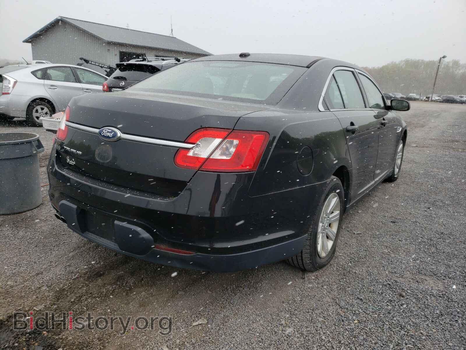 2011 FORD TAURUS - VIN: 1FAHP2DW0BG124150 - Фото 4