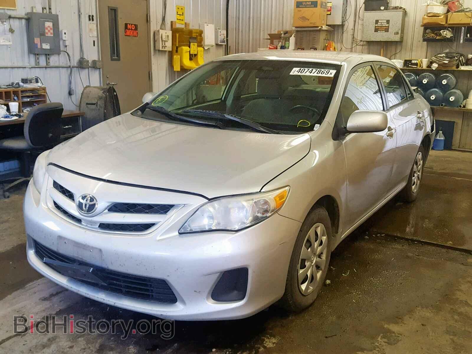 2011 TOYOTA COROLLA BA - VIN: 2T1BU4EEXBC626429 - Фото 2