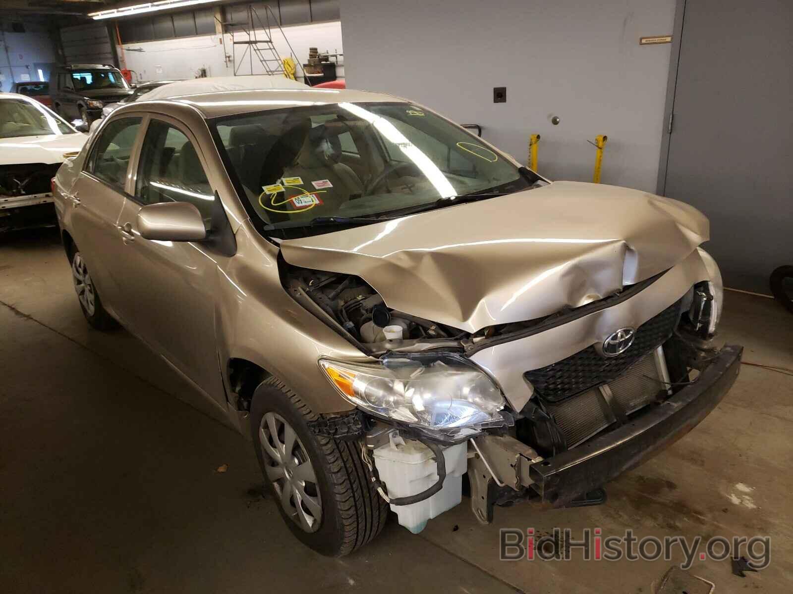 Photo 1NXBU4EE1AZ259224 - TOYOTA COROLLA 2010