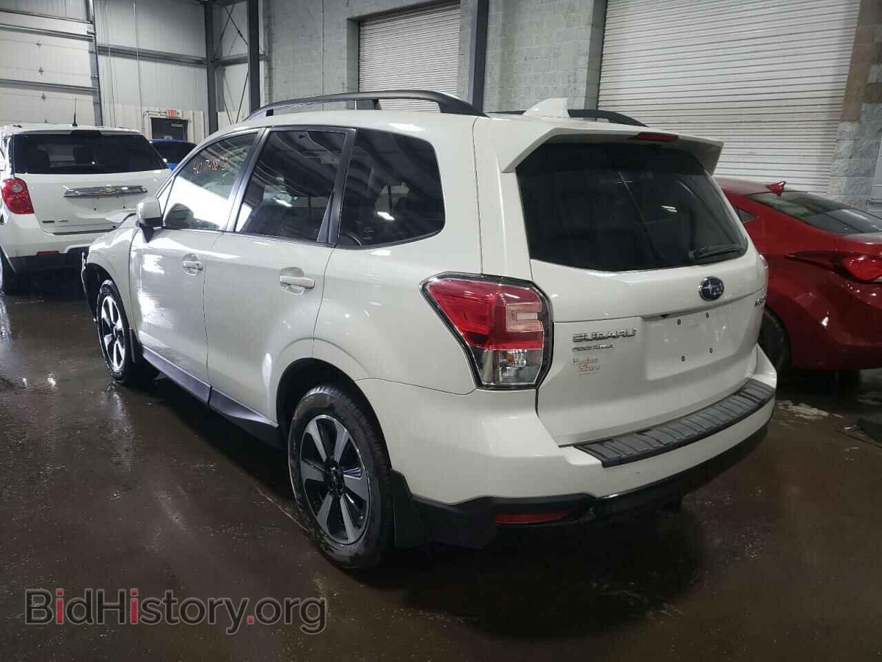 2017 SUBARU FORESTER - VIN: JF2SJAEC5HH453334 - Фото 3