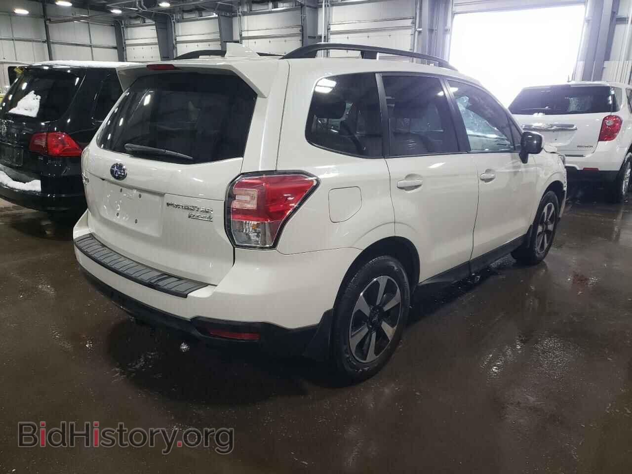 2017 SUBARU FORESTER - VIN: JF2SJAEC5HH453334 - Фото 4