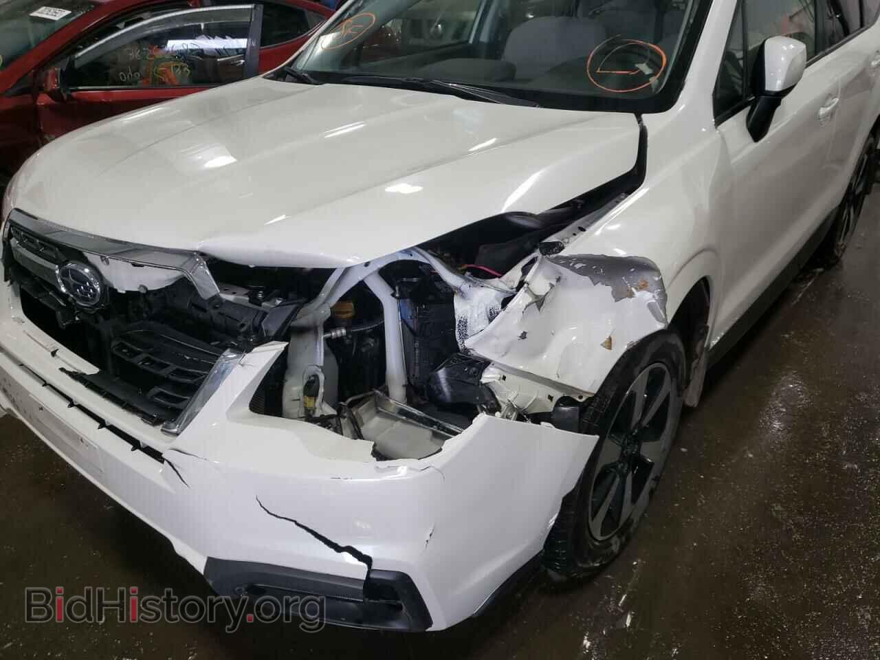2017 SUBARU FORESTER - VIN: JF2SJAEC5HH453334 - Фото 9