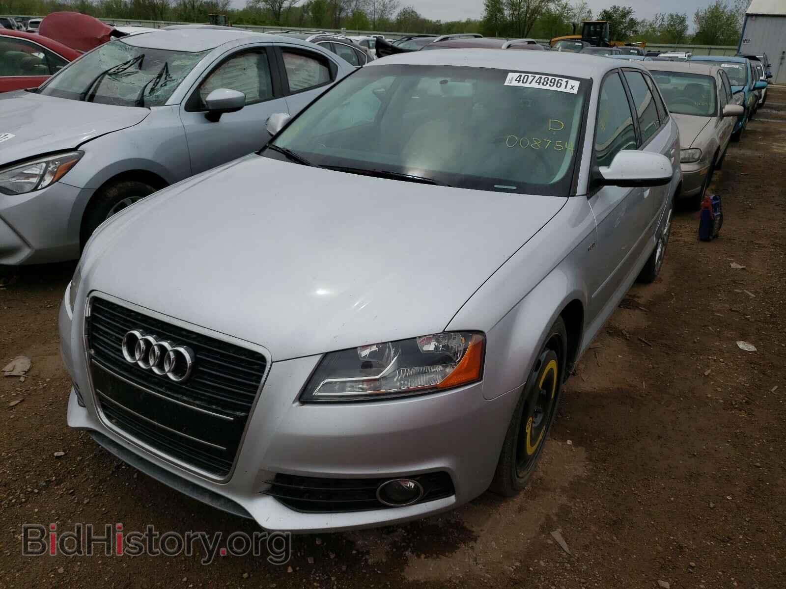 2011 AUDI A3 - VIN: WAUBJAFM1BA008754 - Фото 2