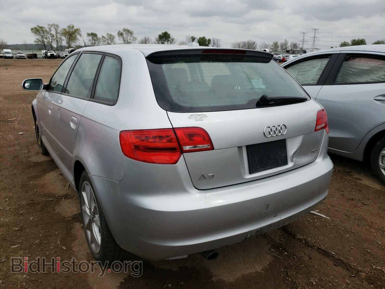 2011 AUDI A3 - VIN: WAUBJAFM1BA008754 - Фото 3