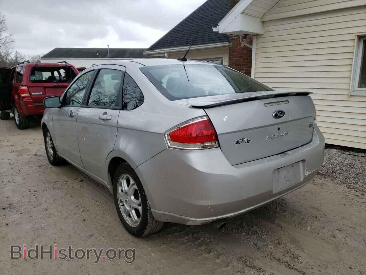 2009 FORD FOCUS - VIN: 1FAHP36N99W123895 - Фото 3