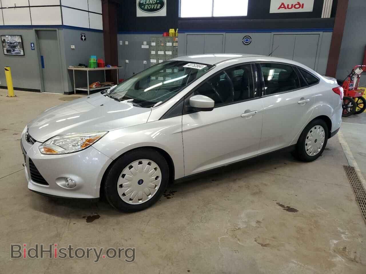 Photo 1FAHP3F24CL187339 - FORD FOCUS 2012