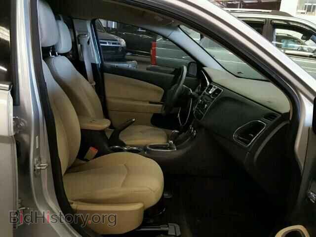 2012 CHRYSLER 200 - VIN: 1C3CCBAB2CN261786 - Фото 5
