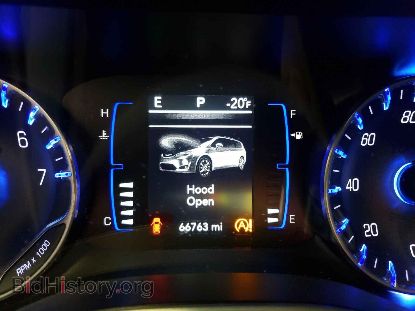 2018 CHRYSLER PACIFICA - VIN: 2C4RC1BG9JR246521 - Фото 8