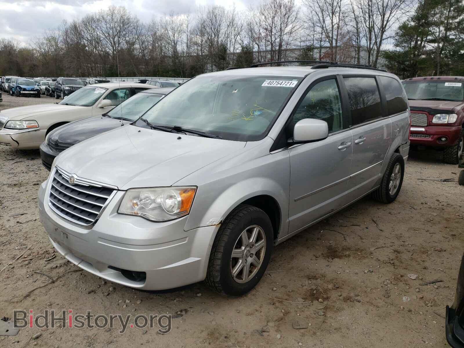 2010 CHRYSLER MINIVAN - VIN: 2A4RR5D12AR456841 - Фото 2
