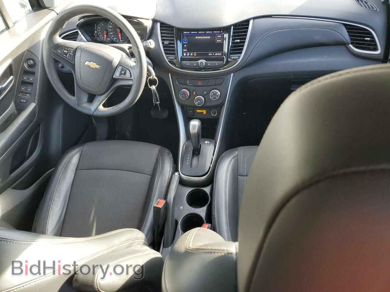 2021 CHEVROLET TRAX - VIN: KL7CJPSM8MB368355 - Фото 8