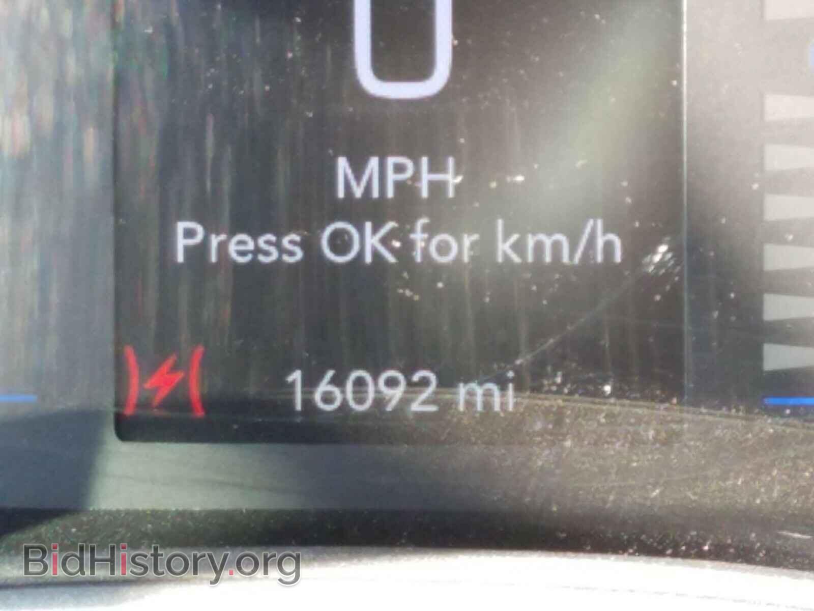 2018 CHRYSLER PACIFICA - VIN: 2C4RC1FG2JR101380 - Photo 8