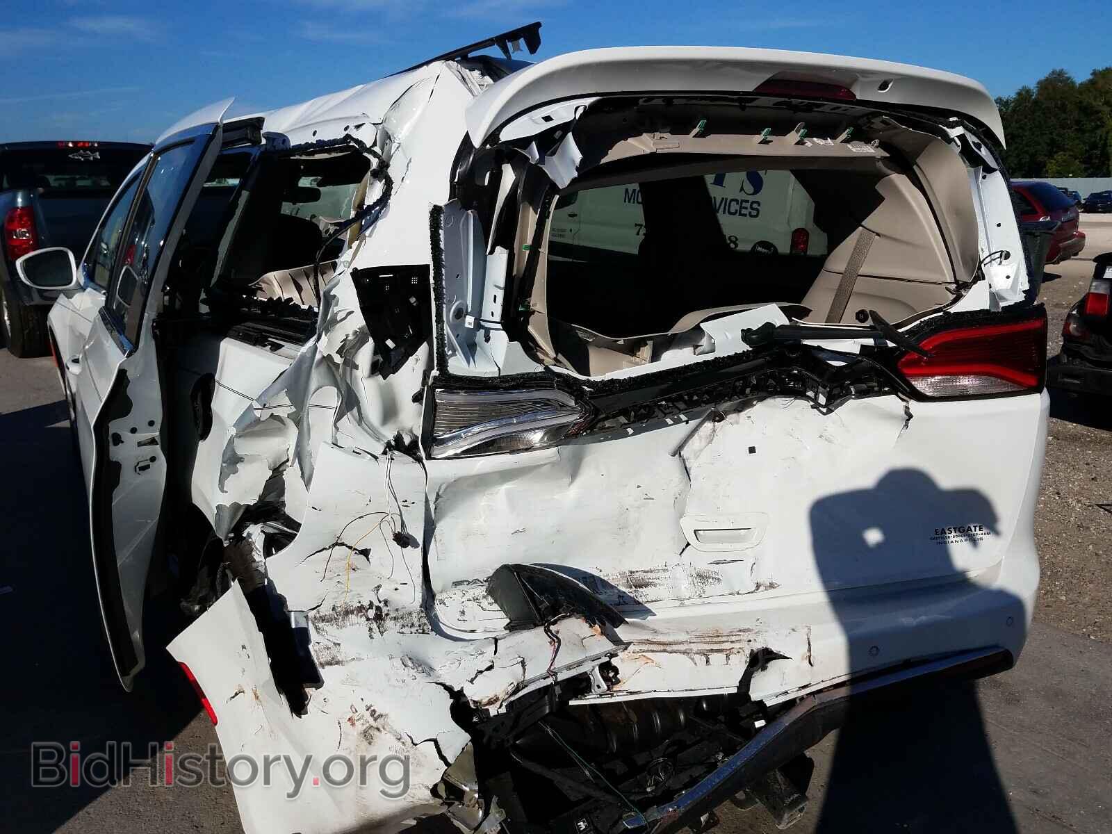 2018 CHRYSLER PACIFICA - VIN: 2C4RC1FG2JR101380 - Photo 9