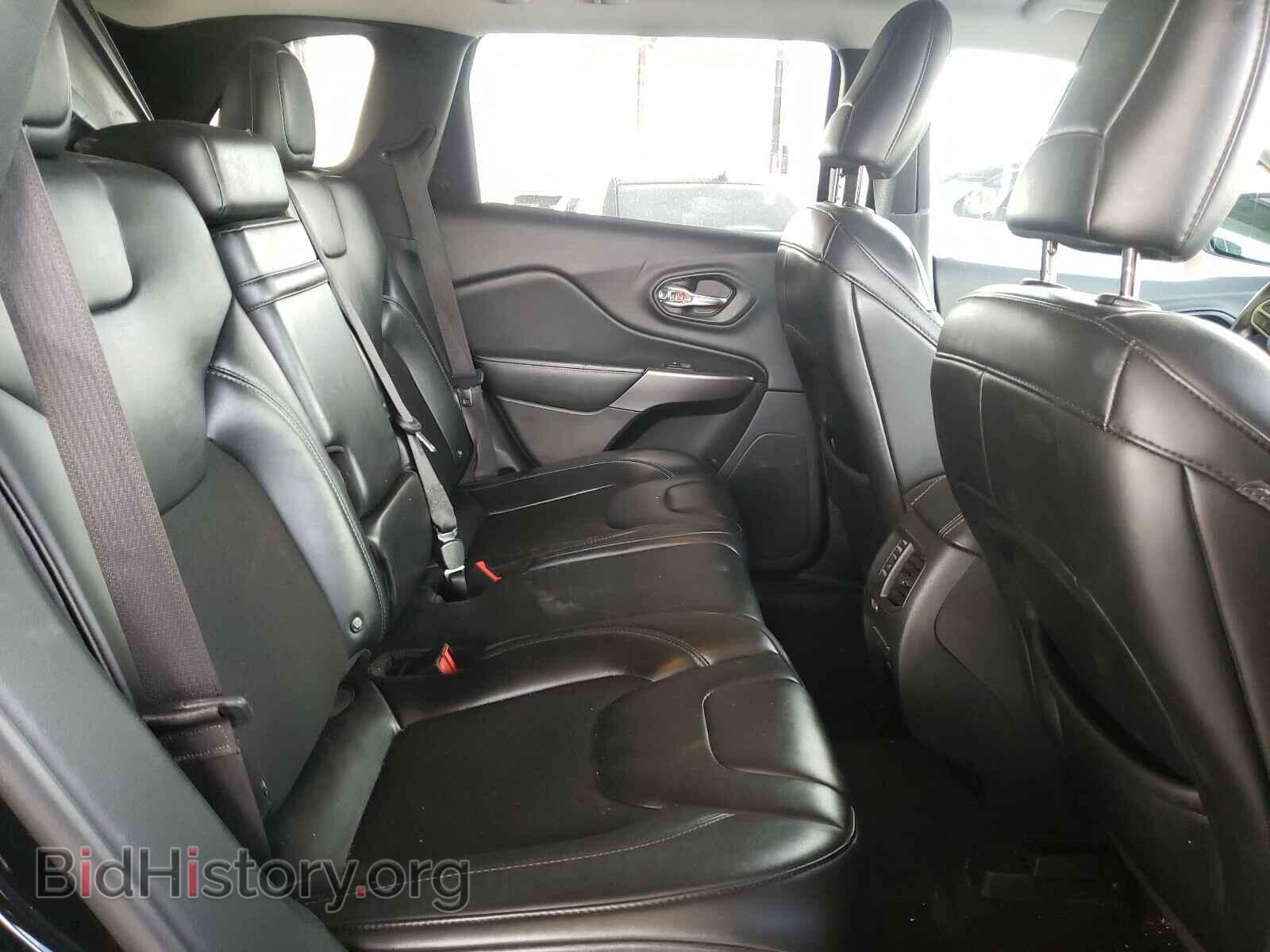 2019 JEEP CHEROKEE - VIN: 1C4PJLLB9KD186935 - Фото 6
