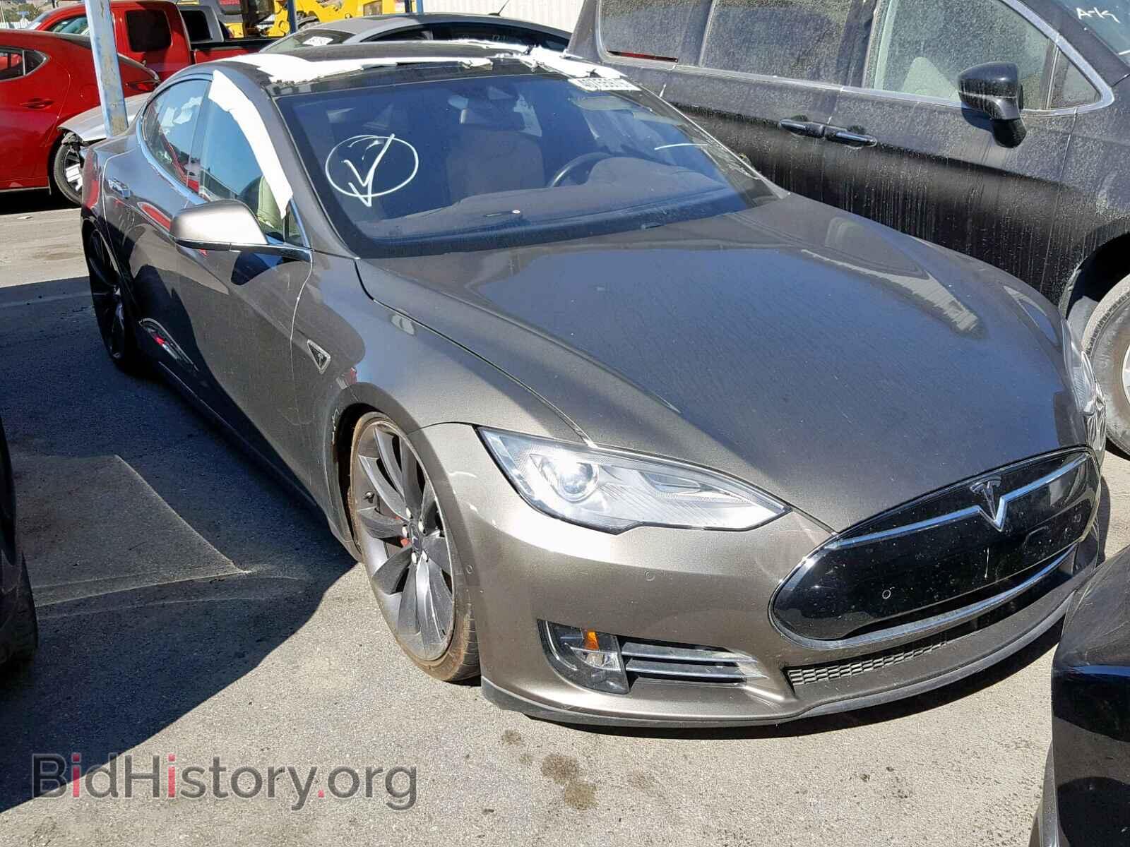 Фотография 5YJSA1E49FF114354 - TESLA MODEL S 2015