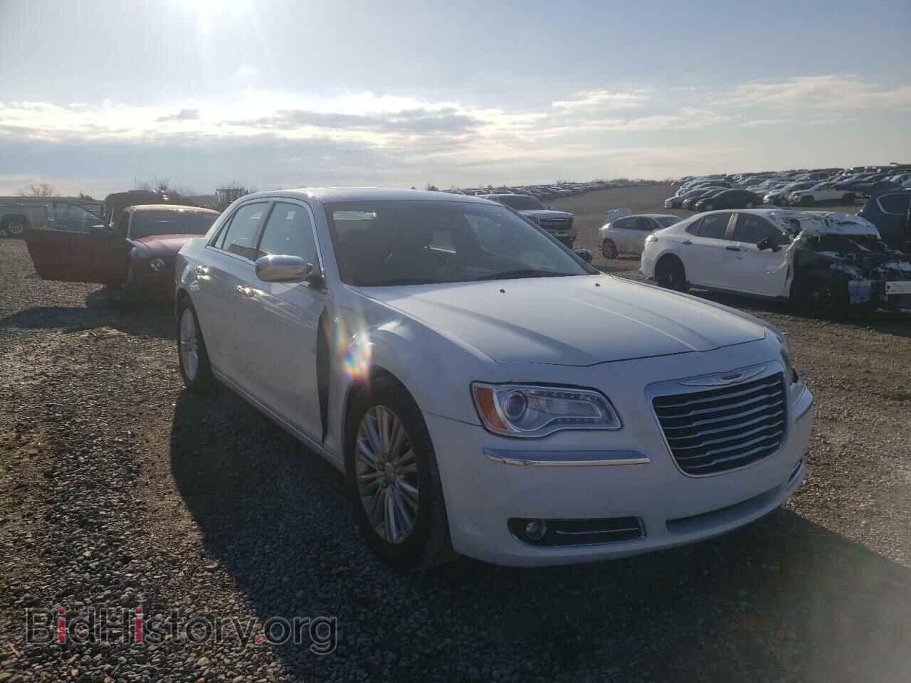 Фотография 2C3CCAEG1DH505132 - CHRYSLER 300 2013