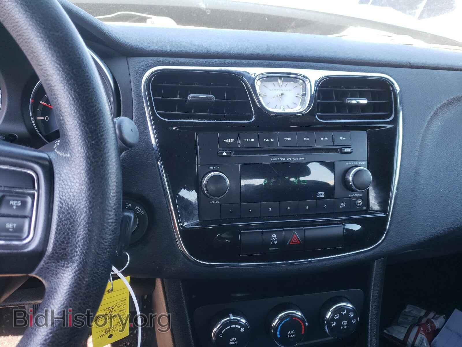 2014 CHRYSLER 200 - VIN: 1C3CCBAB5EN143010 - Фото 9