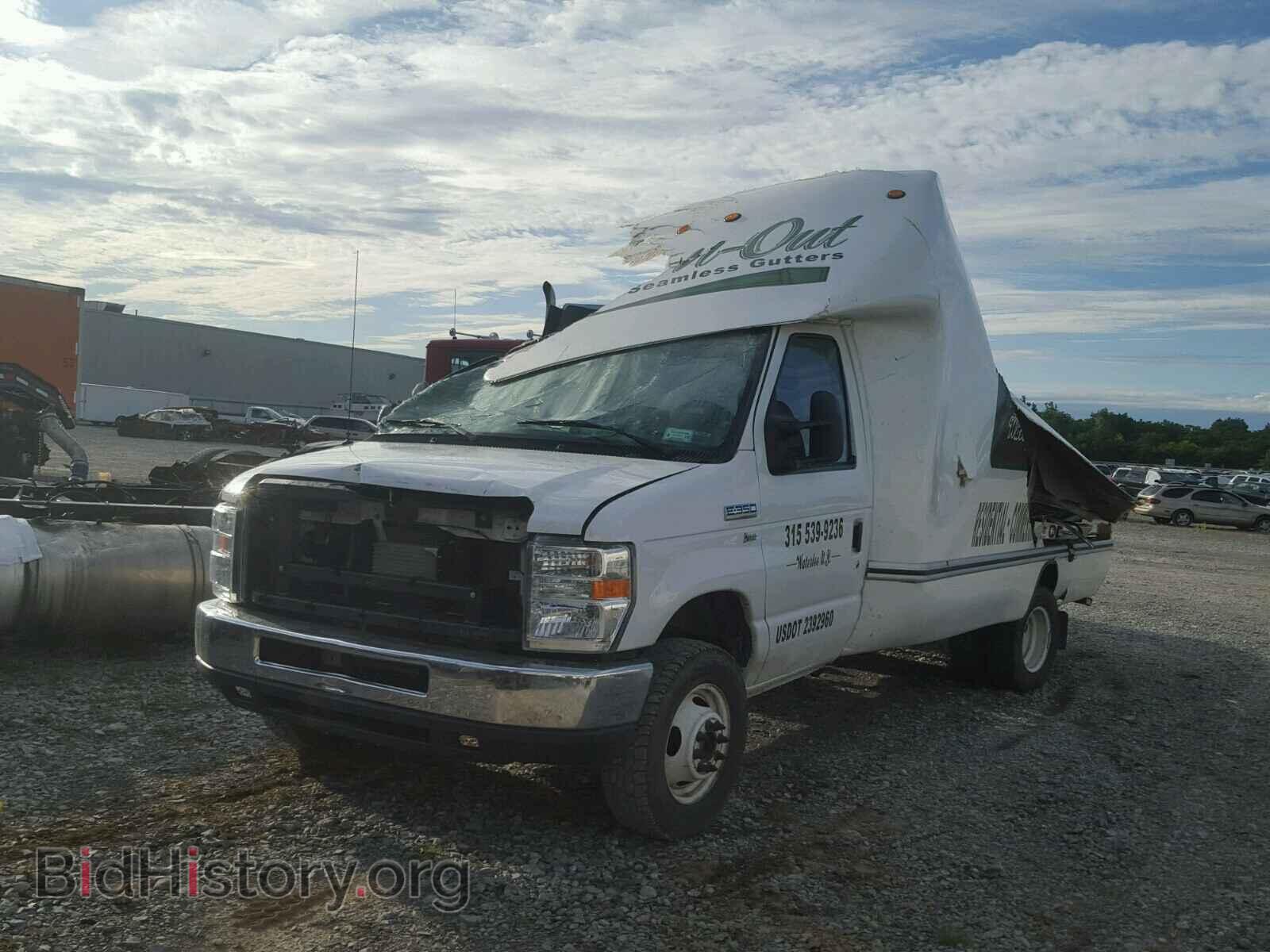 2012 FORD ECONOLINE - VIN: 1FDWE3FL7CDA61594 - Photo 2