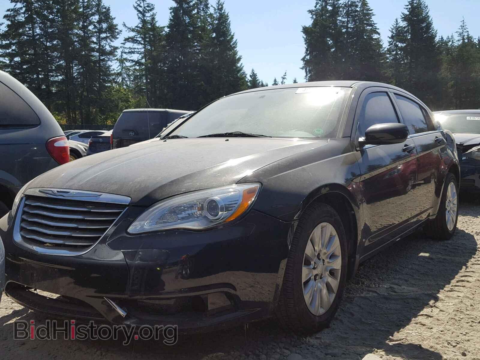 2013 CHRYSLER 200 - VIN: 1C3CCBAB7DN606313 - Фото 2