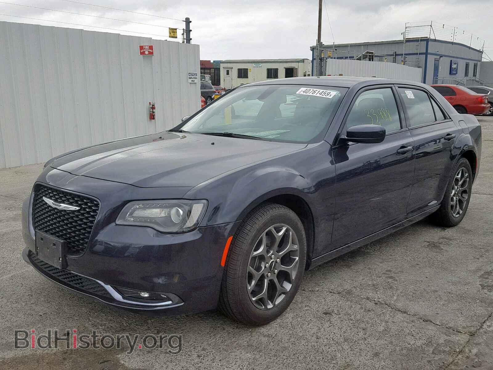 2018 CHRYSLER 300 - VIN: 2C3CCAGG8JH267658 - Фото 2