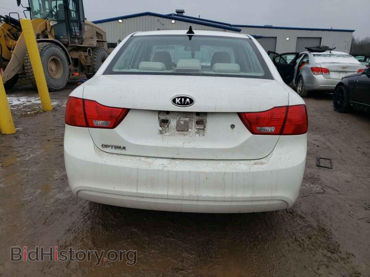 2010 KIA OPTIMA - VIN: KNAGG4A84A5435093 - Фото 6