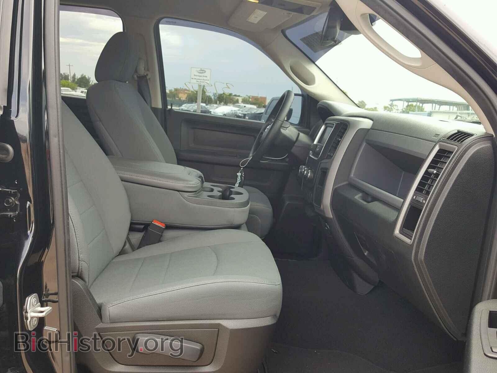 2014 RAM 1500 ST - VIN: 1C6RR6FT3ES439777 - Фото 5