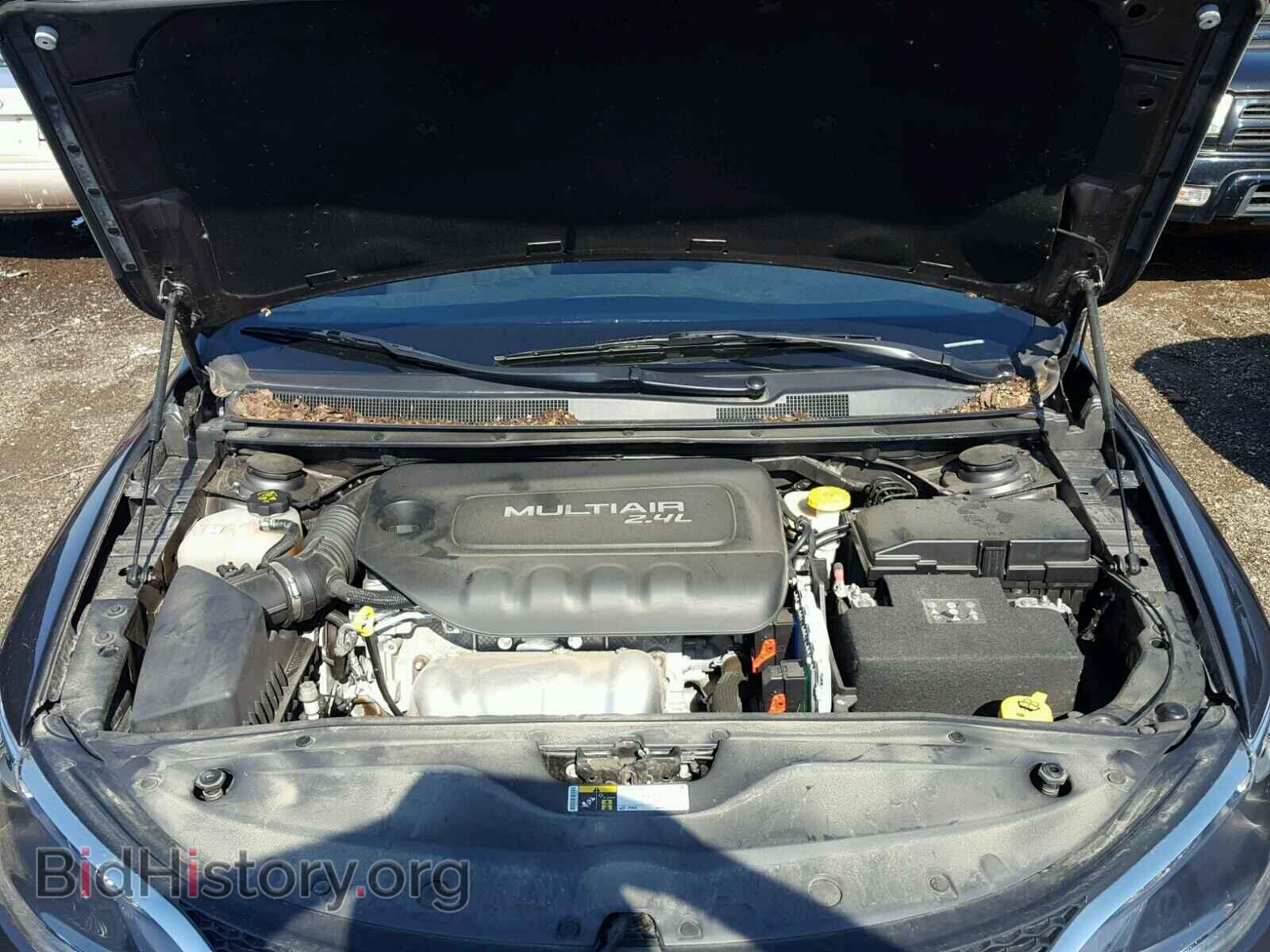 2016 CHRYSLER 200 - VIN: 1C3CCCAB8GN176091 - Фото 7