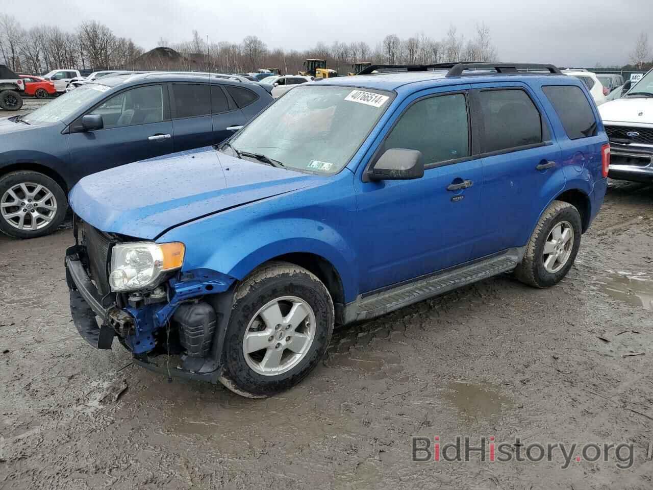 Photo 1FMCU9D77BKC01703 - FORD ESCAPE 2011