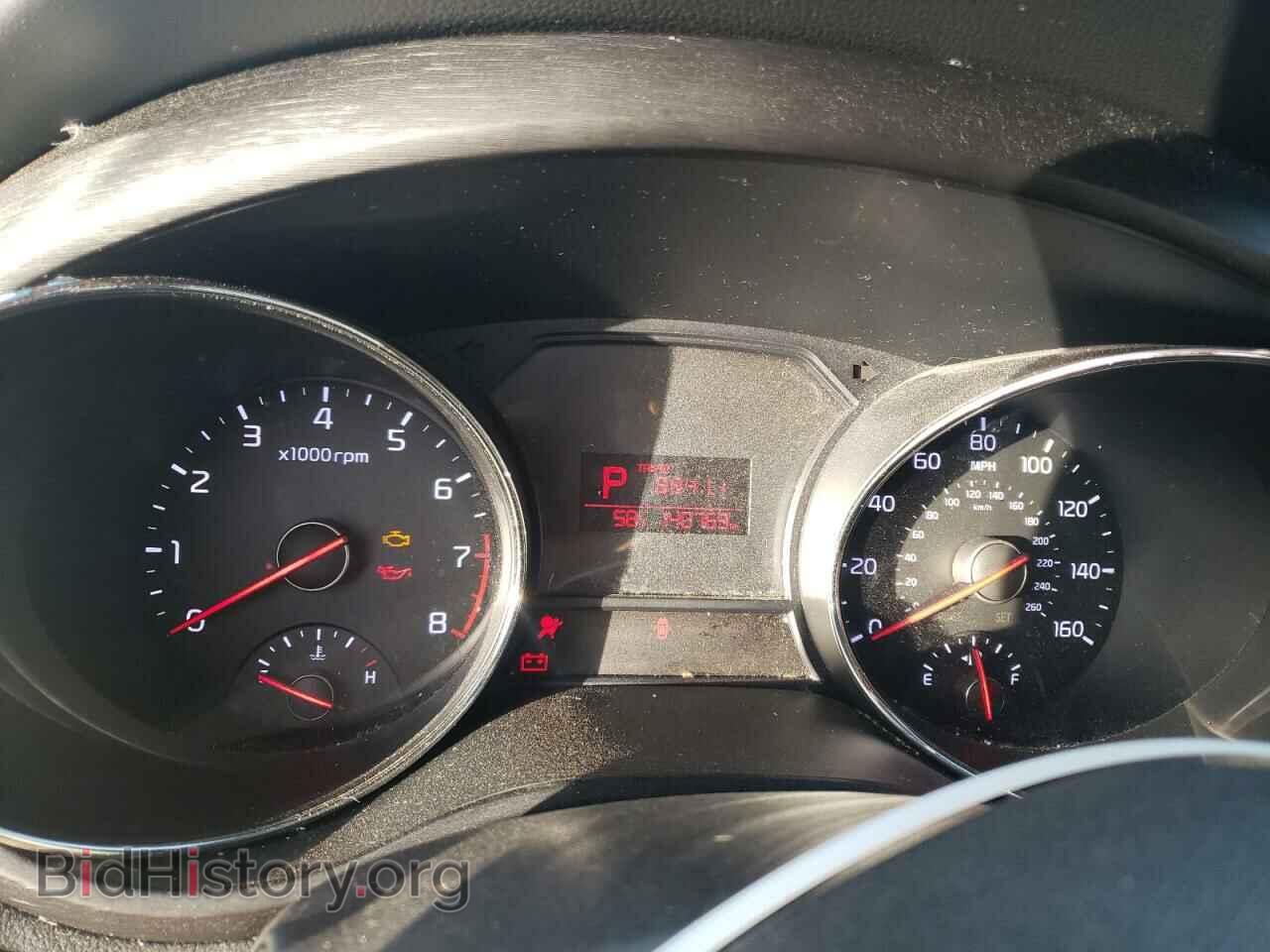 2016 KIA All Models - VIN: KNDMB5C15G6146463 - Фото 9