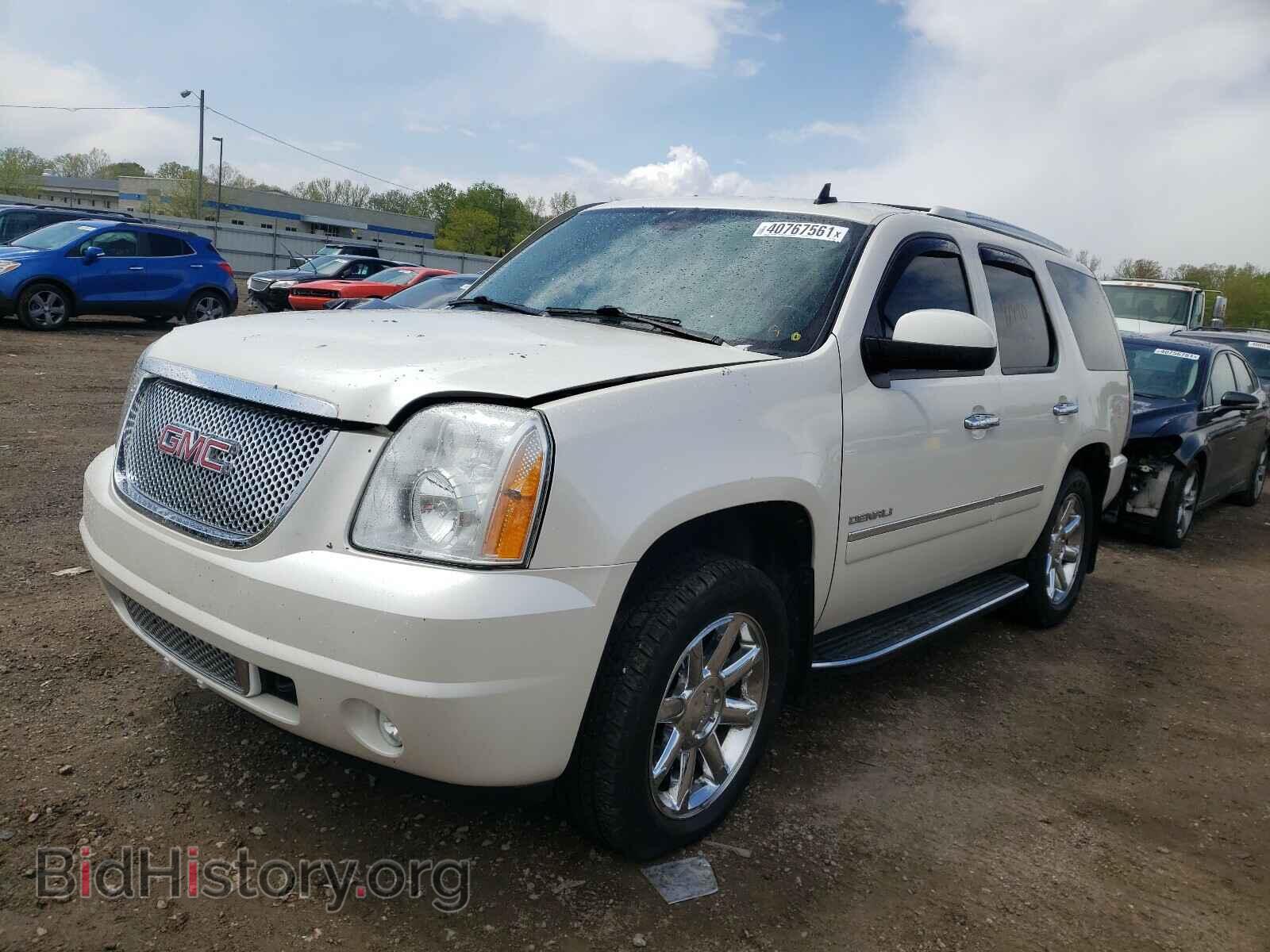 2013 GMC YUKON - VIN: 1GKS2EEF9DR280990 - Фото 2