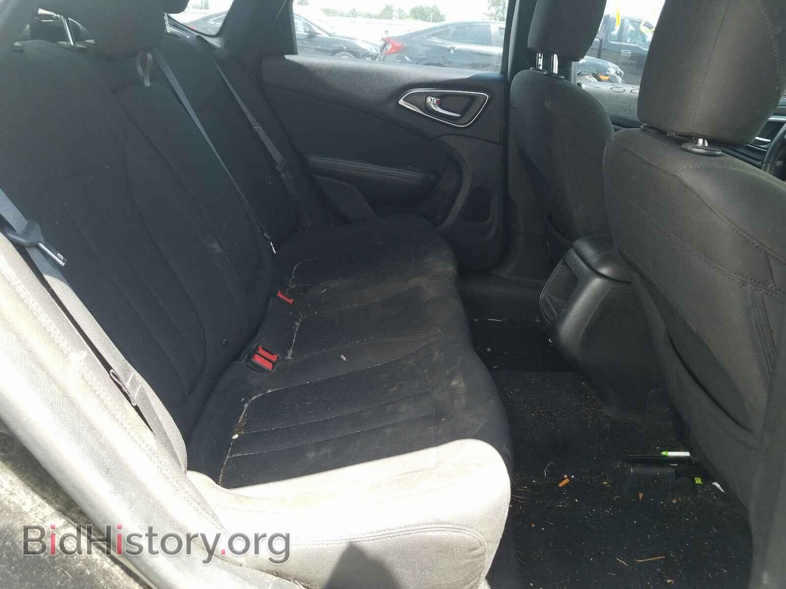 2015 CHRYSLER 200 - VIN: 1C3CCCAB3FN597764 - Фото 6