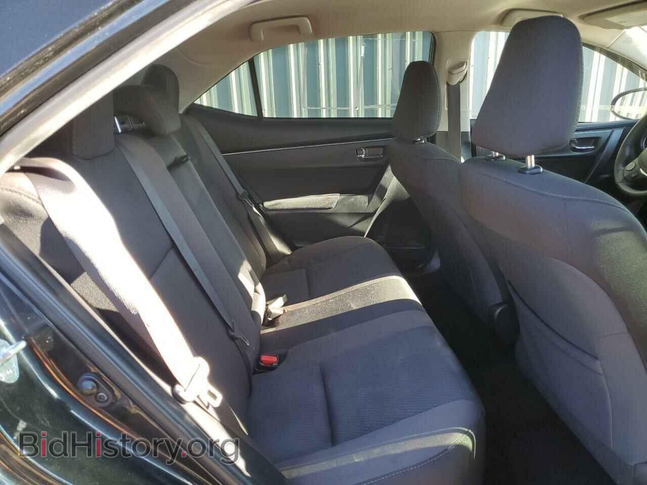 2017 TOYOTA COROLLA - VIN: 2T1BURHEXHC785128 - Фото 10