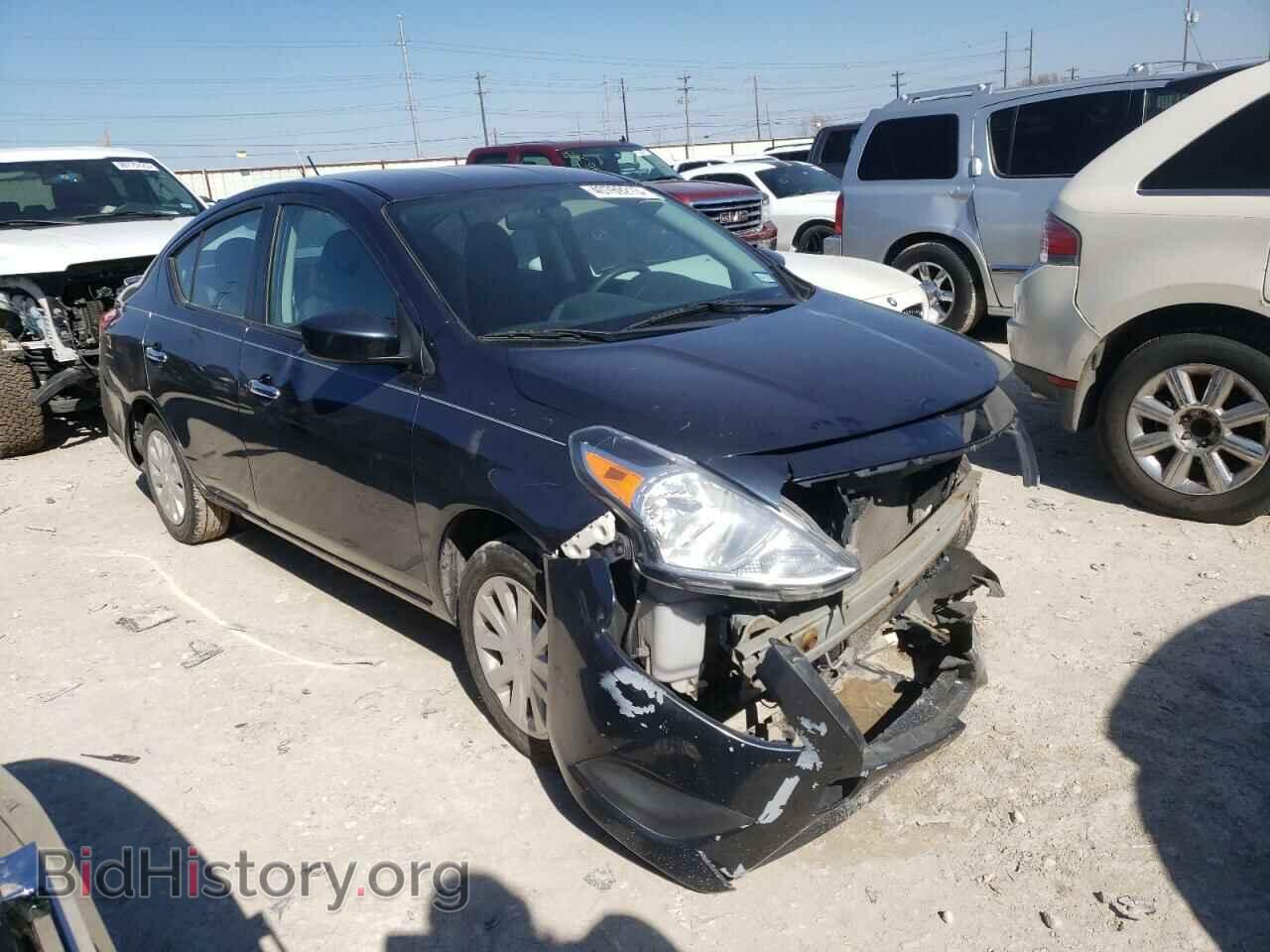 2017 NISSAN VERSA - VIN: 3N1CN7AP3HL883810 - Фото 4