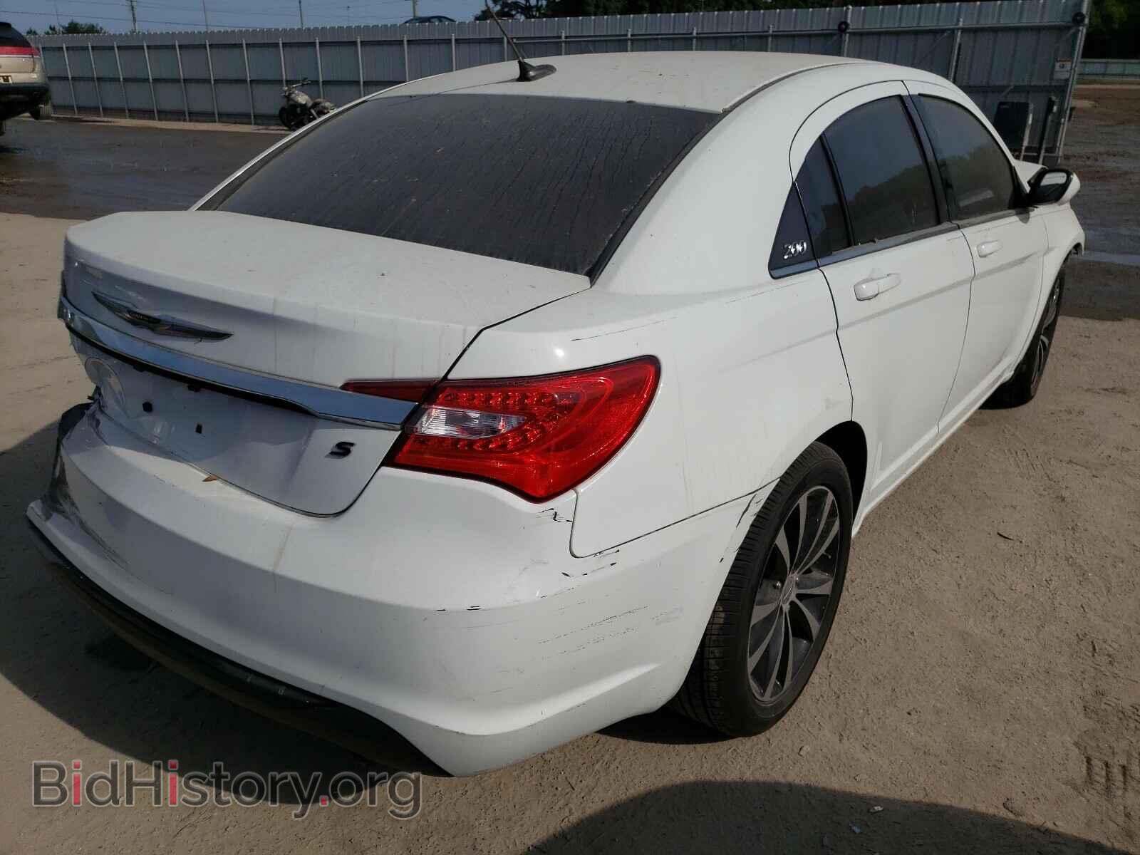 2013 CHRYSLER 200 - VIN: 1C3CCBBG0DN718249 - Фото 4