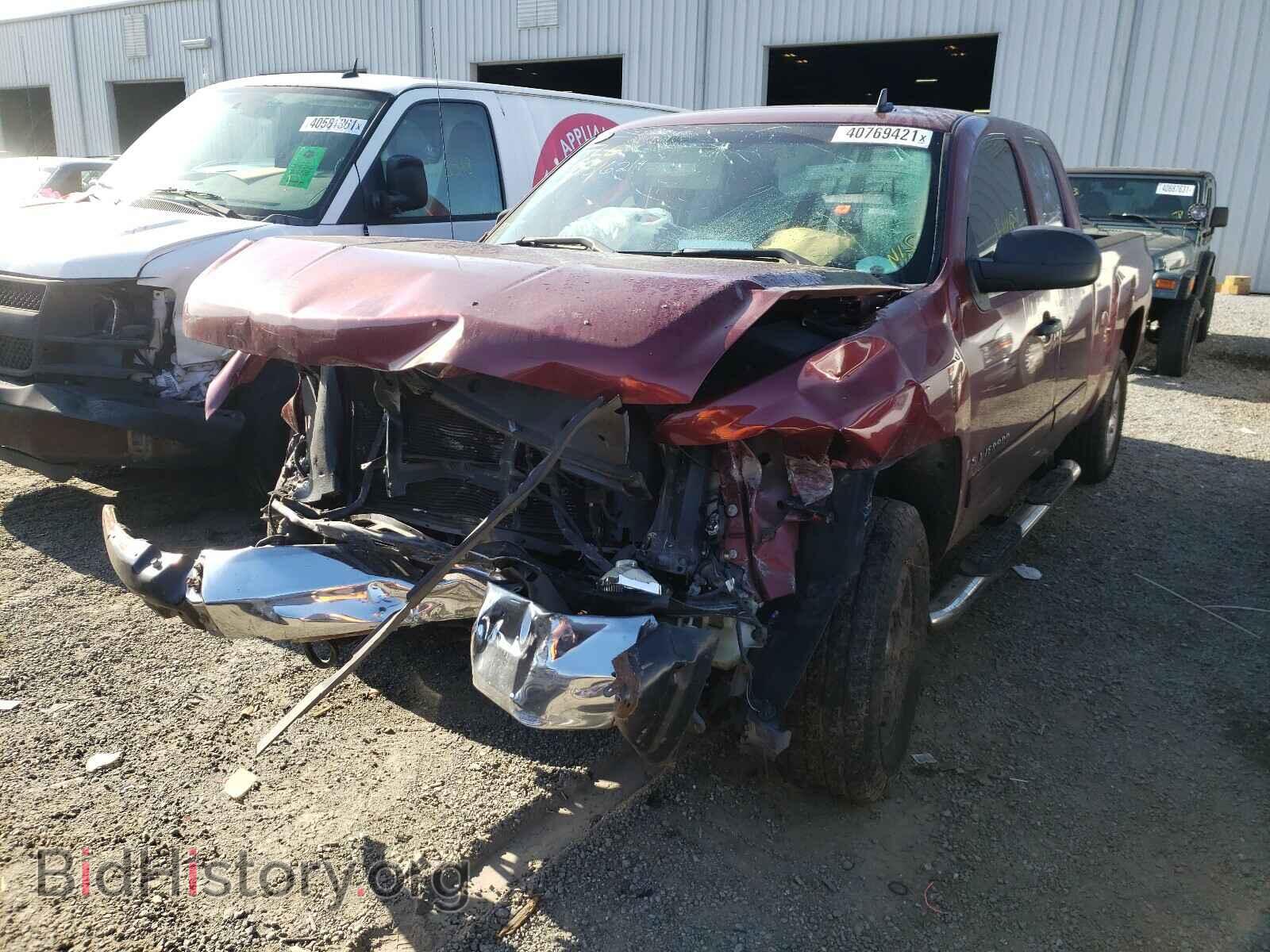 2008 CHEVROLET SILVERADO - VIN: 2GCEC19C181227200 - Фото 2