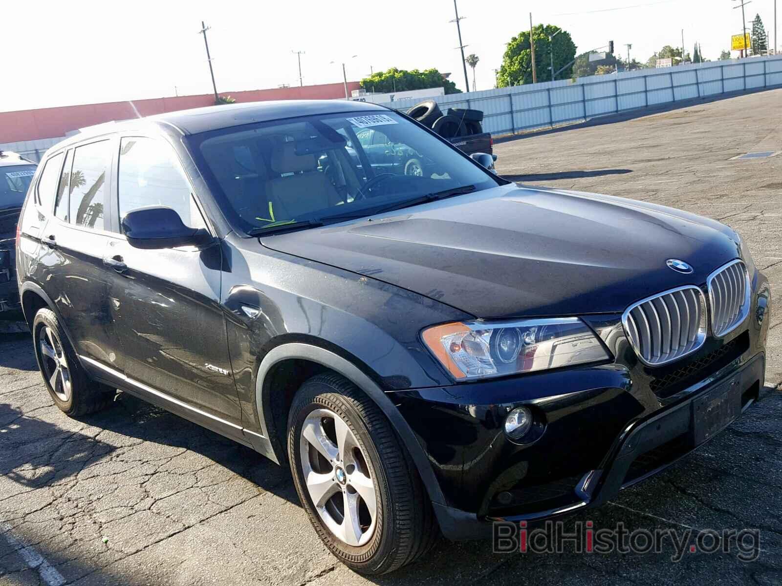 Photo 5UXWX5C52BL709068 - BMW X3 2011