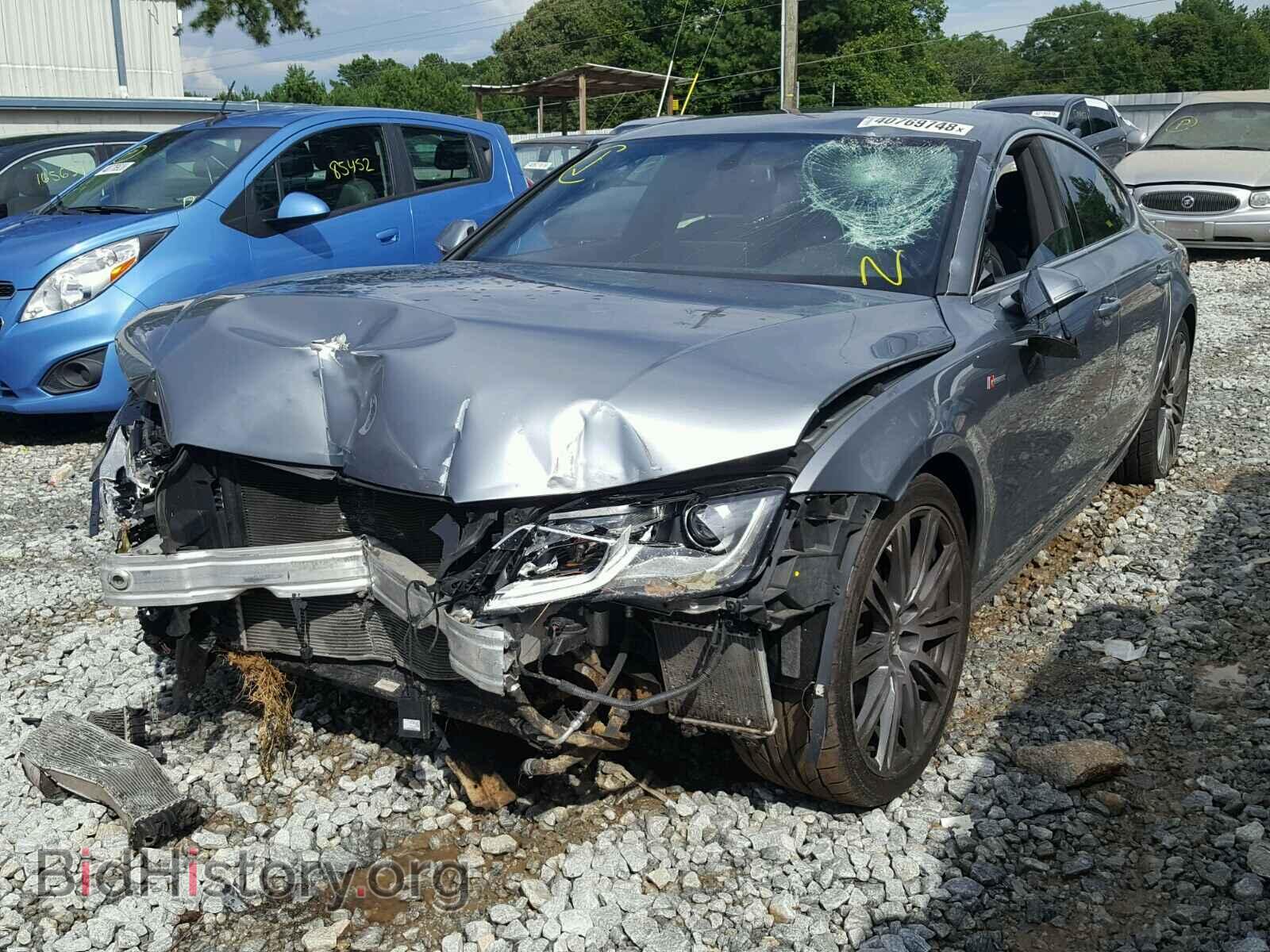 2012 AUDI A7 - VIN: WAUYGAFC8CN070971 - Фото 2