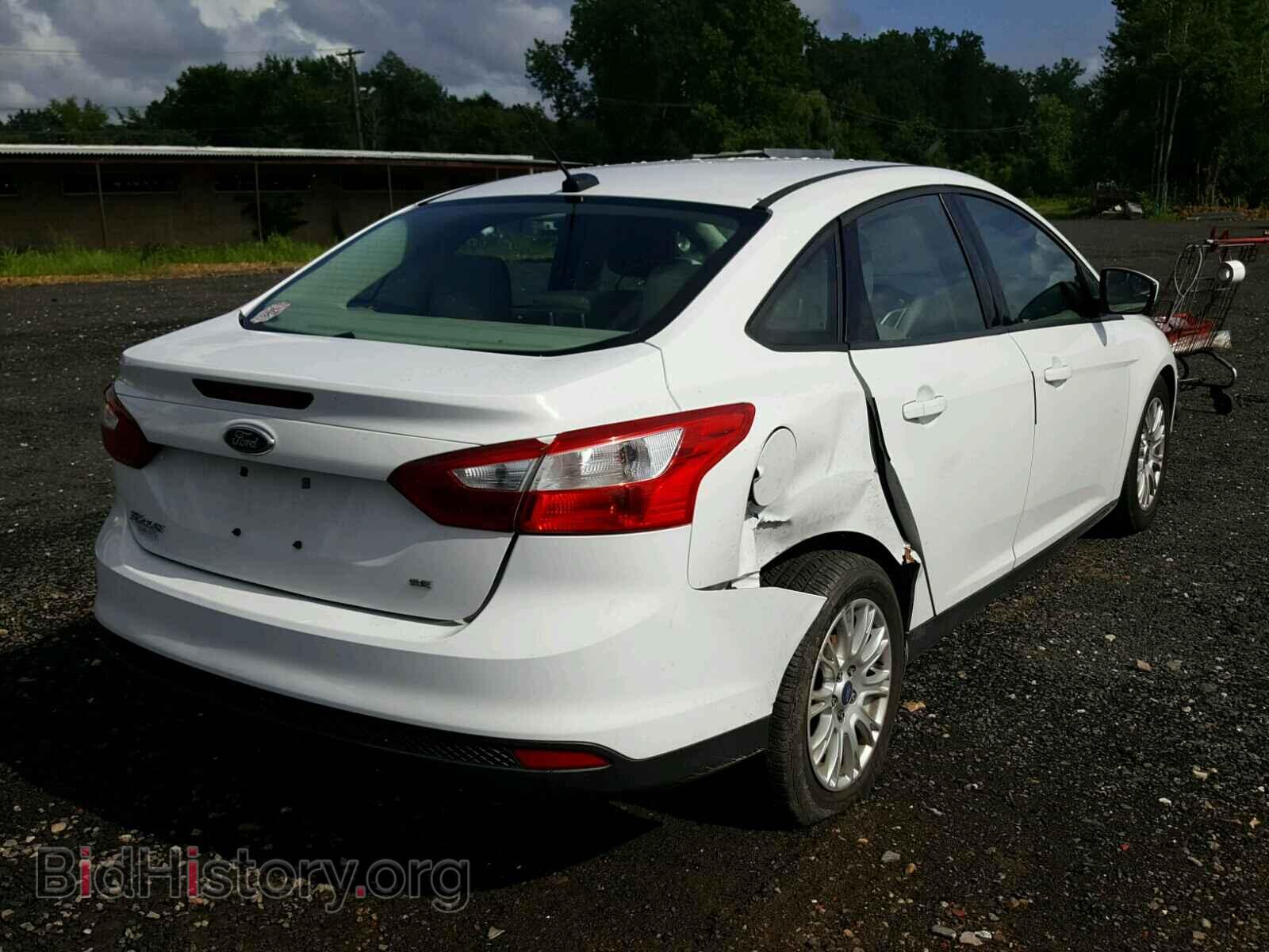 2012 Ford FOCUS (VIN 1FAHP3F21CL186293) — фото 4 из 10