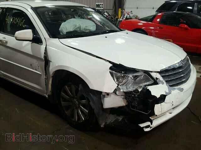 2010 CHRYSLER SEBRING - VIN: 1C3CC5FD0AN192508 - Фото 9