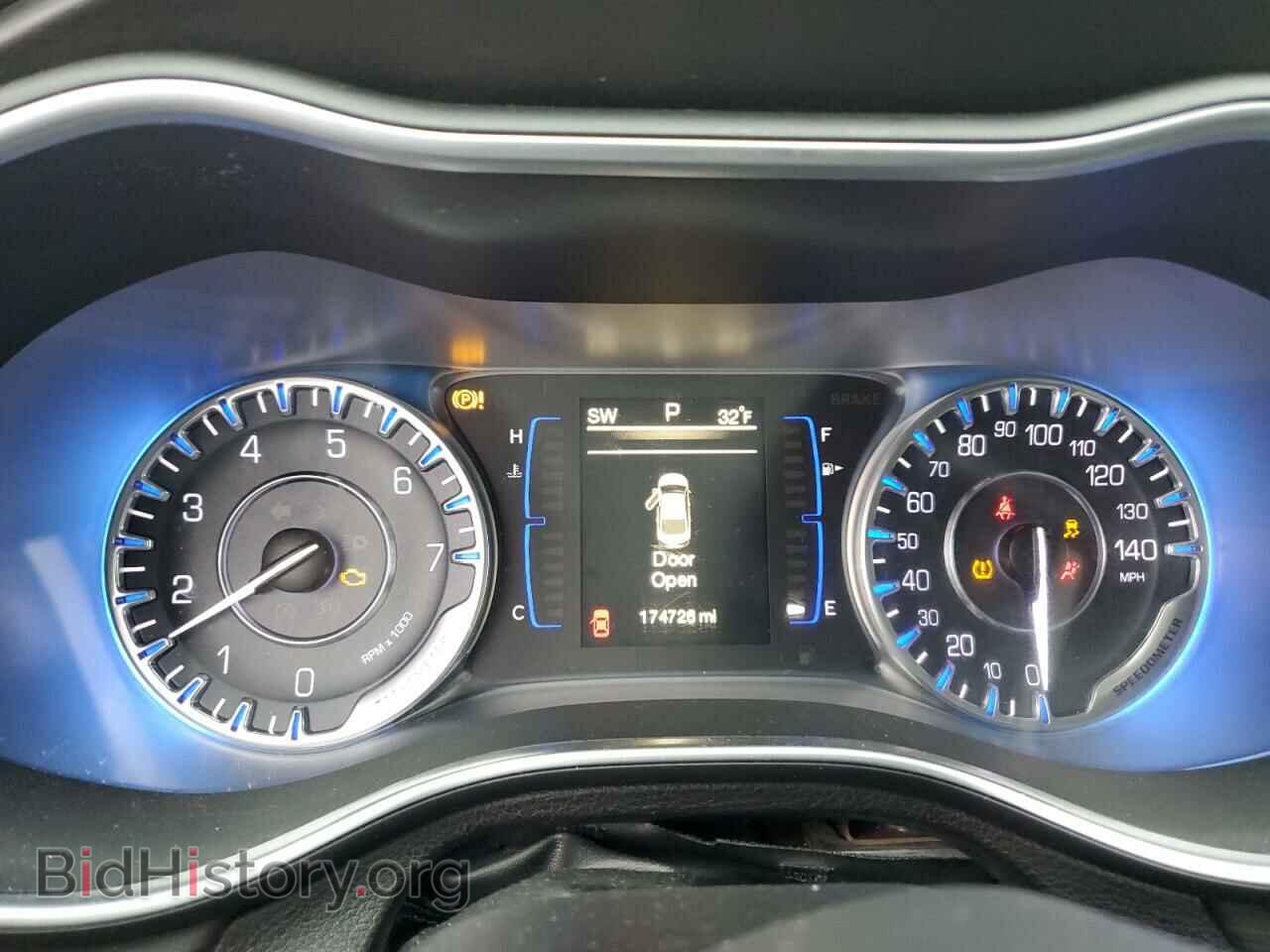 2015 CHRYSLER 200 - VIN: 1C3CCCAB2FN561726 - Фото 9