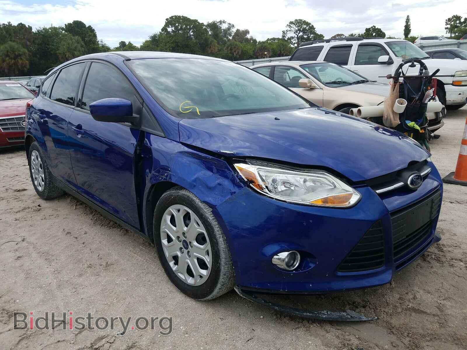 Photo 1FAHP3K26CL465955 - FORD FOCUS 2012